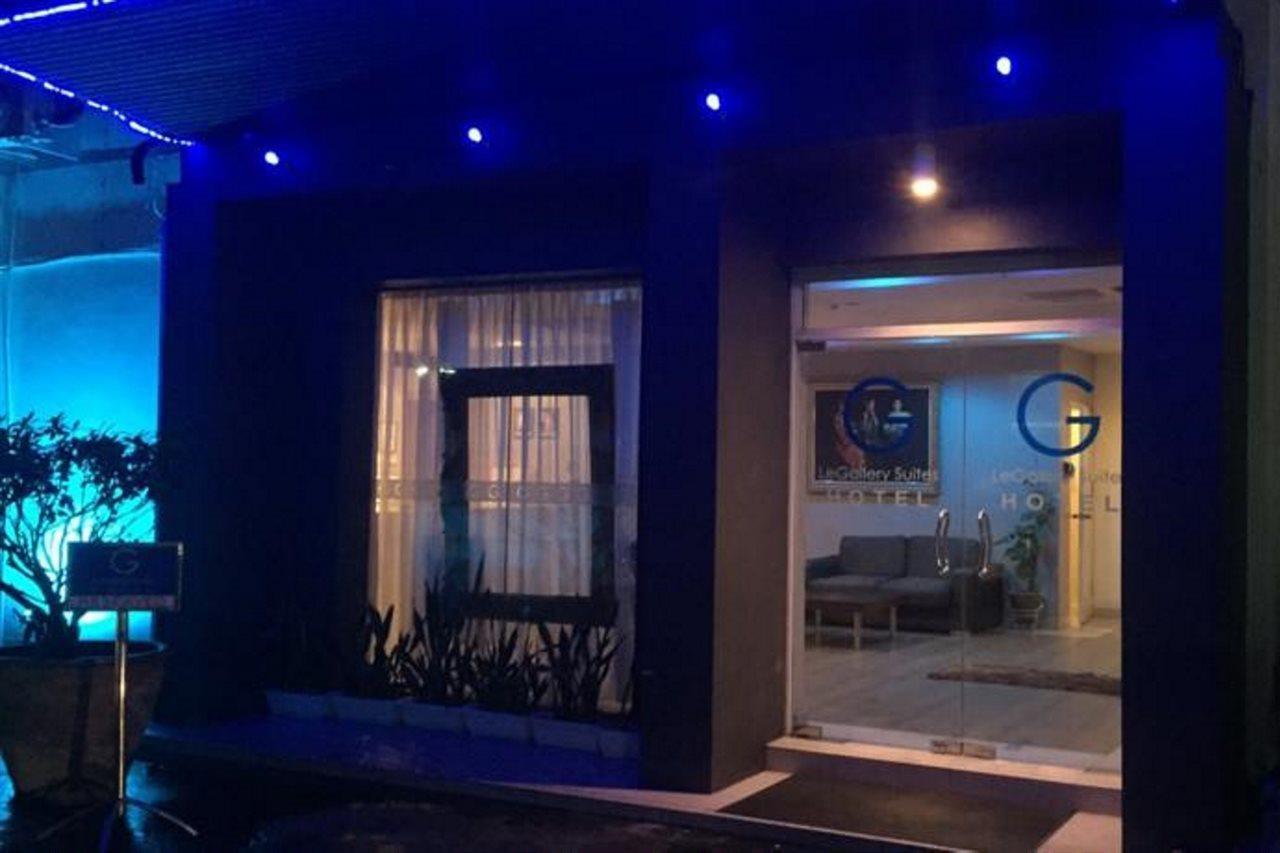 Legallery Suites Hotel Μπαντάρ Σερί Μπεγκαβάν Εξωτερικό φωτογραφία