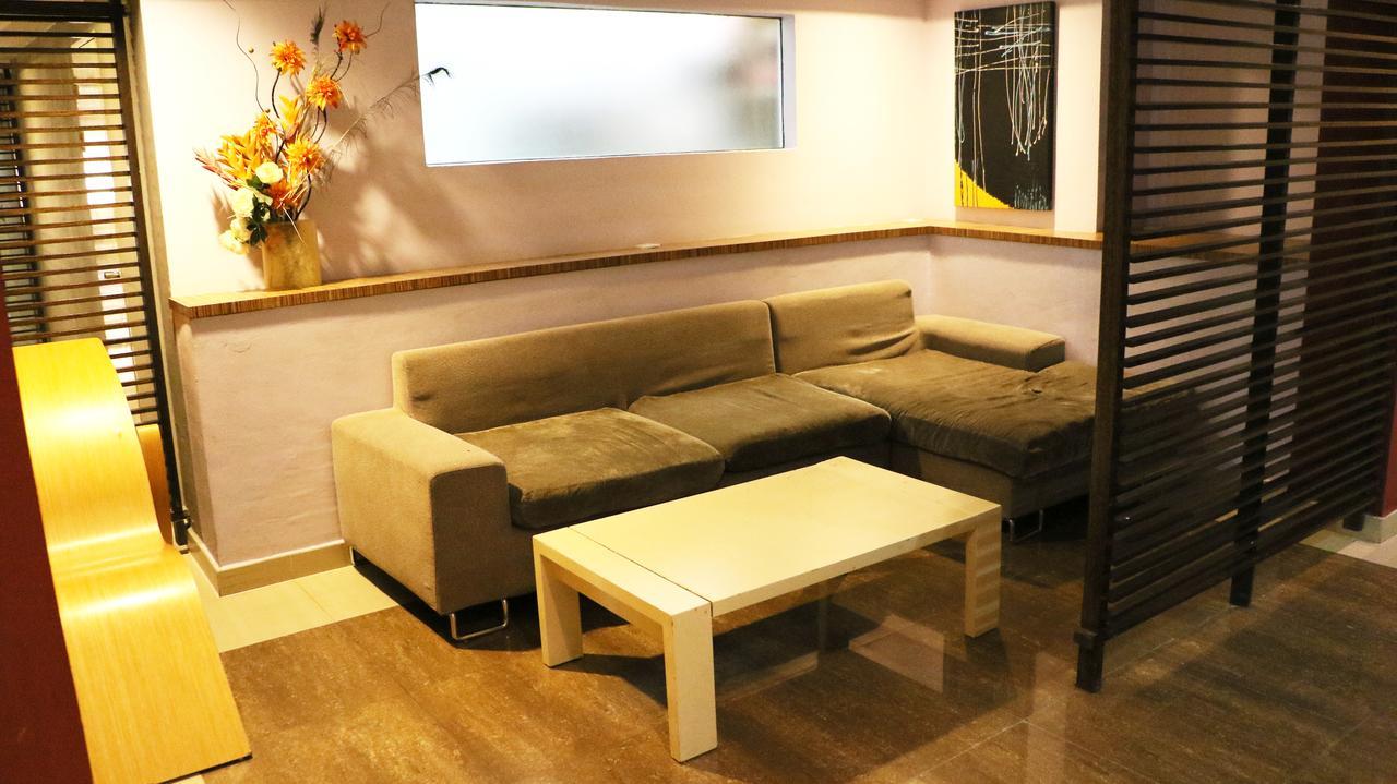 Legallery Suites Hotel Μπαντάρ Σερί Μπεγκαβάν Εξωτερικό φωτογραφία